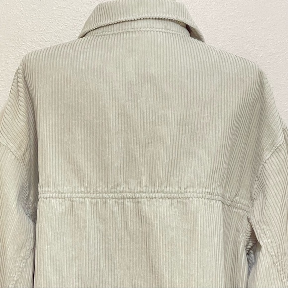H&M DIVIDED corduroy oversized shirt jacket size medium - Picture 9 of 12